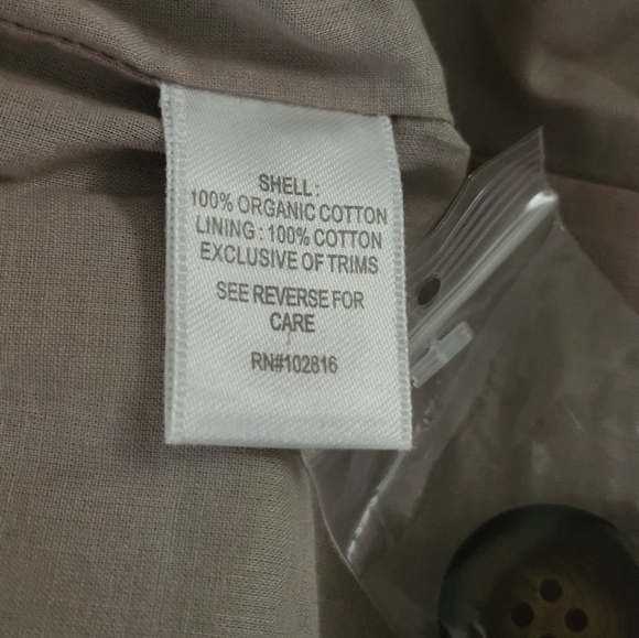 Garnet Hill 100% Organic Cotton Tailored Trench Coat Size: 6 Color: Khaki - Picture 6 of 10